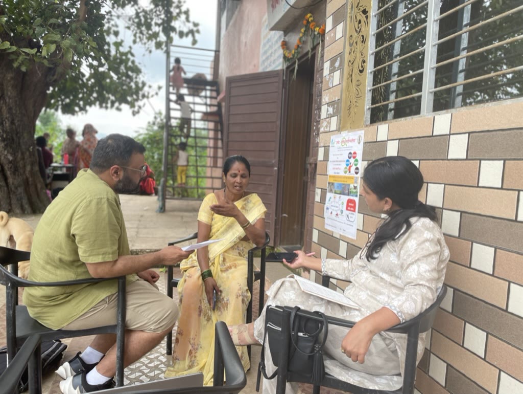 Field research, Haqdarshak community agent, Pune